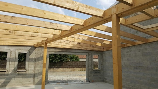 charpente-toit-plat-maison-neuve toit plat en bois