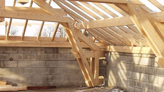 charpente-traditionnelle-maison-neuve charpente traditionnelle bois massif